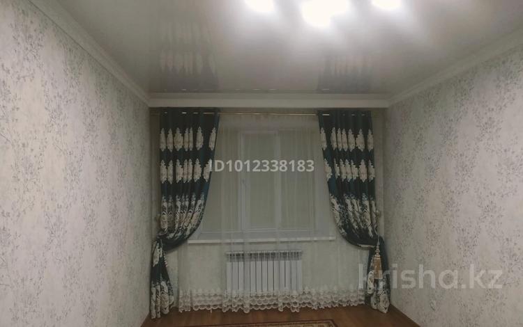 2-бөлмелі пәтер · 74 м² · 3/7 қабат, мкр. Алтын орда, Мкр Батыс 2 49Д, бағасы: 200 000 ₸ в Актобе — фото 4