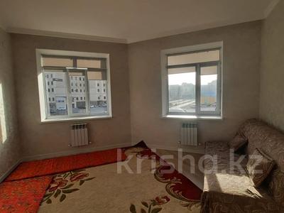 2-бөлмелі пәтер, 60 м², 2 қабат ай сайын, 17-й мкр 1/2, бағасы: 180 000 〒 в Актау, 17-й мкр