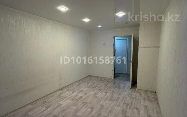 2-комнатная квартира · 42 м² · 5/5 этаж, 50 лет октября — Универсам за 100 000 ₸ в Рудном — фото 2