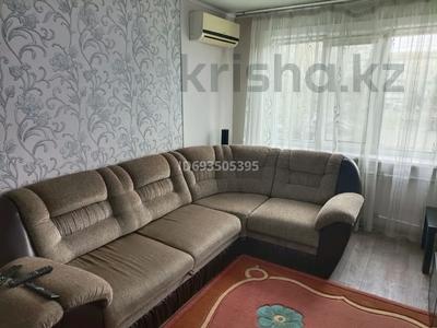 3-бөлмелі пәтер, 70 м², 2/5 қабат, Абая 63 — Абая - Ауэзова, бағасы: 27 млн 〒 в Петропавловске