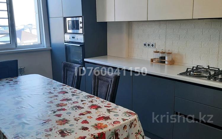 3-бөлмелі пәтер · 71.3 м² · 4/4 қабат, Мкр. Гульдер 1160, бағасы: 35.9 млн ₸ в  — фото 2