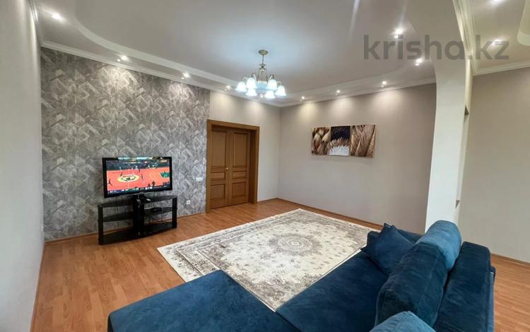 3-комнатная квартира · 115 м² · 11/17 этаж, Муканова 241 за 78 млн ₸ в Алматы, Алмалинский р-н — фото 2