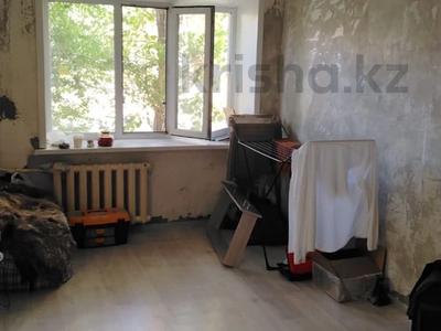 1-бөлмелі пәтер · 32 м² · 1/3 қабат, Бауыржана Момышулы 127, бағасы: ~ 6 млн ₸ в Экибастузе