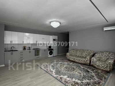 2-бөлмелі пәтер · 70 м² · 2/9 қабат, Атшабар 17/1, бағасы: 20 000 〒 в Таразе