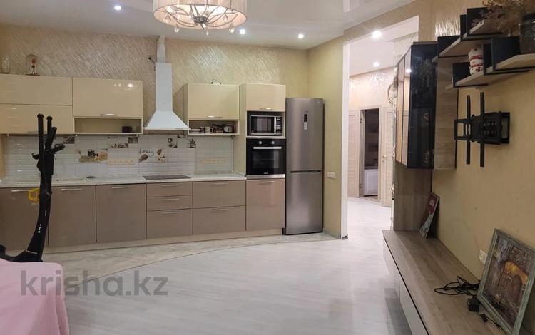 4-бөлмелі пәтер · 125 м² · 8/10 қабат, Жарокова 234 — Байкадамова, бағасы: 600 000 ₸ в Алматы, Бостандыкский р-н — фото 2