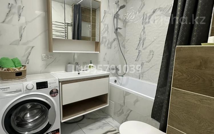 2-бөлмелі пәтер · 50 м², Жарокова 154Б — В квадрате Жарокова-Ауэзова-Жандосова-Сатпаева, бағасы: 350 000 ₸ в Алматы, Бостандыкский р-н — фото 2