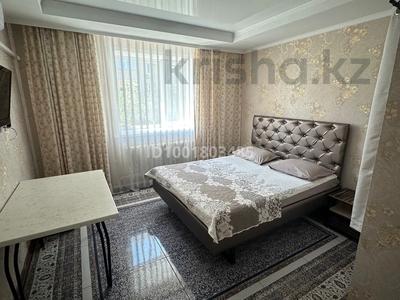 1-бөлмелі пәтер · 30 м², Карменова 3а, бағасы: 15 000 ₸ в Семее