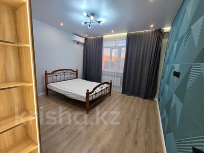 1-комнатная квартира · 44 м² · 4/10 этаж, мкр Нурсая, Абулхайыр хана 51а за 23.7 млн 〒 в Атырау