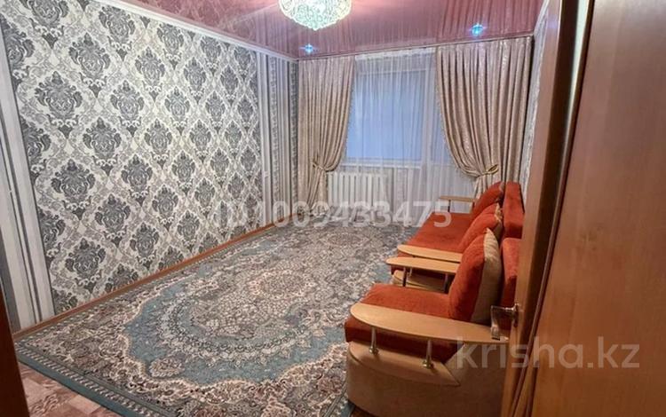 2-комнатная квартира · 52 м² · 9/12 этаж, 50 лет октября 40 за 14 млн ₸ в Рудном — фото 2