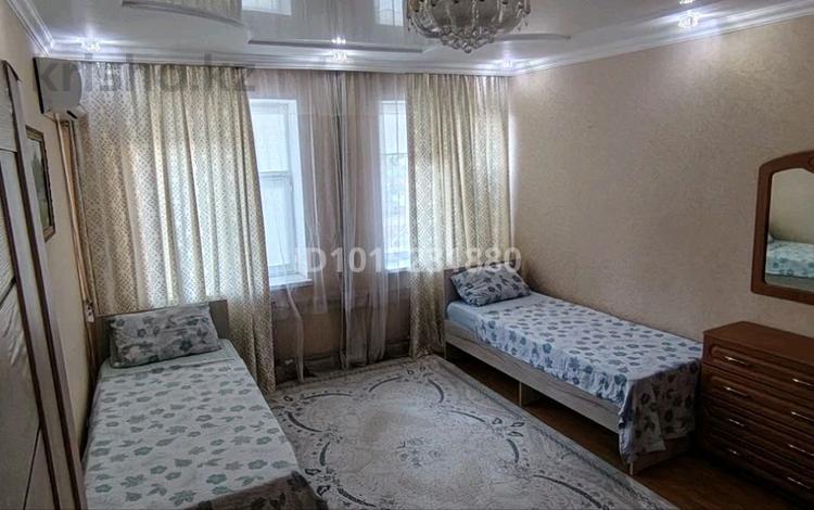 1-комнатная квартира · 40 м² · 1/6 этаж, 31Б мкр 14 — Вдоль дороги напротив Шыгыс 3 за 140 000 ₸ в Актау — фото 2