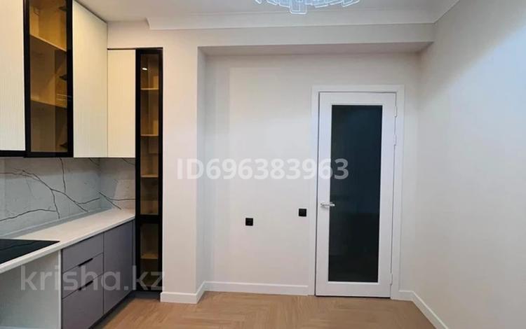 3-комнатная квартира, 94 м², 3/5 этаж, мкр Ерменсай, Ушкемпирова 42