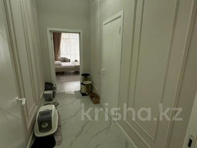 4-бөлмелі пәтер · 145 м² · 7/9 қабат, Арайлы 12, бағасы: 140 млн ₸ в Алматы, Бостандыкский р-н