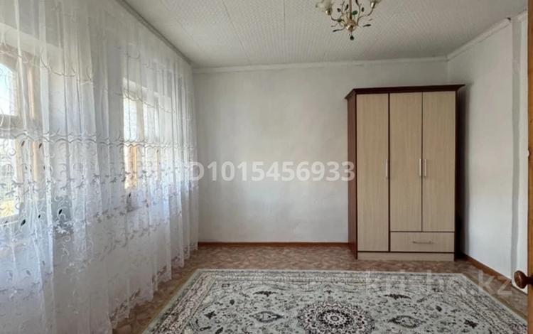 Жеке үй · 2 бөлме · 90 м² · 8 жүзд., Көкарна ш/а., Жанабай Акбердиева 63, бағасы: 80 000 ₸ в Атырау, мкр Кокарна — фото 2