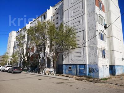 Продажа квартир в Атырауской обл.: 5-комнатная квартира, 110 м², 3/5 этаж, Привокзальный-3А мкр 11А за 25 млн 〒 5-комнатная квартира, 110 м², 3/5 этаж, Привокзальный-3А мкр 11А за 25 млн 〒 в Атырау, мкр Привокзальный-3А