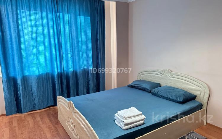 1-комнатная квартира · 100 м² · 3/9 этаж, мкр 12 49 — 12 мкн- Аида ТД- Дина Анвар супермаркеты- 3 поликлиника- Актобе Ажары за 2 000 〒 — фото 10