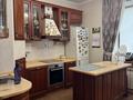 4-комнатная квартира · 135 м² · 2/10 этаж, мкр Новый Город, Лободы 25/3 за 87 млн ₸ в Караганде, Казыбек би р-н