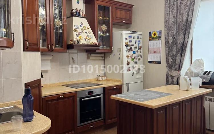 4-комнатная квартира · 135 м² · 2/10 этаж, мкр Новый Город, Лободы 25/3 за 87 млн ₸ в Караганде, Казыбек би р-н — фото 2