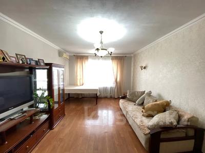 3-комнатная квартира · 90.8 м² · 9/9 этаж, ул. Алиханова за 62 млн ₸ в Караганде, Казыбек би р-н