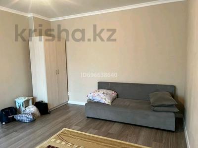 1 комната · 50 м², Рыскулбекова 29а — Жумабаева, университет Ену, Институт ЕАГИ, Школа-64, 7-поликлиника за 47 000 〒 в Астане, Алматы р-н