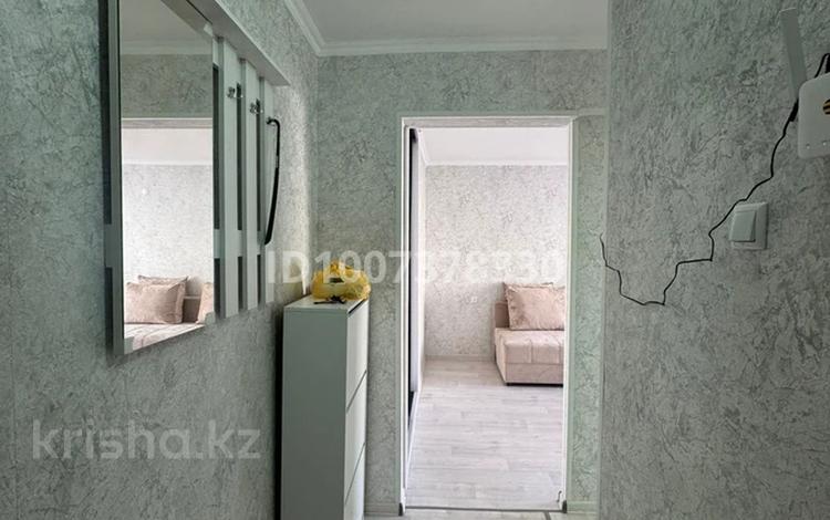 1-комнатная квартира · 40 м² · 2/5 этаж, Караменде би 19 за 15 000 ₸ в Балхаше — фото 2