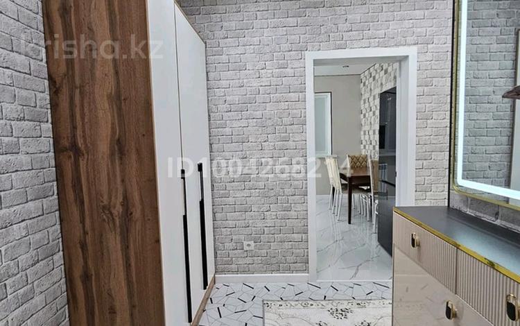 2-бөлмелі пәтер · 55 м² · 10/12 қабат, Кошкарбаева, бағасы: 48 млн ₸ в  — фото 2