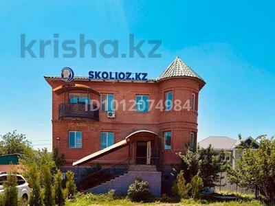 Еркін, кеңселер, дүкендер мен бутиктер, қоймалар, жқб, автосервистер мен көлік жуу, қоғамдық тамақтану орны, сұлулық салондары, медорталықтар мен дәріханалар, білім орталықтары, ойын-сауық · 382 м², бағасы: 110 млн ₸ в Атырау, мкр Ак Шагала