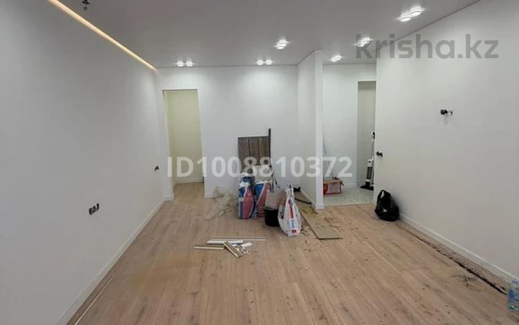 1-комнатная квартира · 30 м² · 1/5 этаж, Алиханова 10 за 150 000 〒 в Караганде, Казыбек би р-н — фото 2