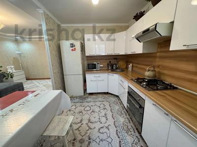 4-комнатная квартира · 71.1 м² · 1/5 этаж, мкр Центральный, Бауыржан Момышулы 21 за 30 млн ₸ в Атырау