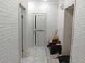 2-бөлмелі пәтер · 60 м² · 1/9 қабат, мкр Строитель 37, бағасы: 200 000 ₸ в Уральске — фото 2