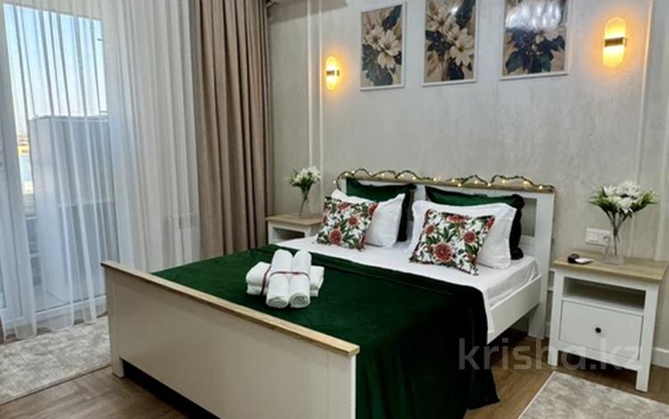 2-комнатная квартира · 70 м² · 7/12 этаж, 189 квартал уч 188/1 за 15 000 ₸ в Шымкенте, Абайский р-н — фото 2