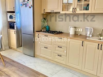 2-комнатная квартира · 70 м² · 2/10 этаж, Сейфуллина 51 — Сейфуллина - Касина за 47 млн ₸ в Алматы, Турксибский р-н