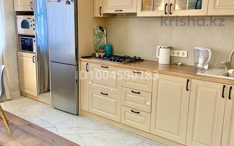 2-комнатная квартира · 70 м² · 2/10 этаж, Сейфуллина 51 — Сейфуллина - Касина за 47 млн ₸ в Алматы, Турксибский р-н — фото 2