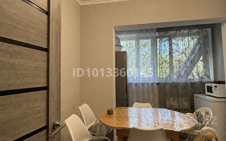 4-комнатная квартира · 89.5 м² · 3/9 этаж, мкр Аксай-1 23 — Толе би - Момышулы за 65 млн ₸ в Алматы, Ауэзовский р-н — фото 2
