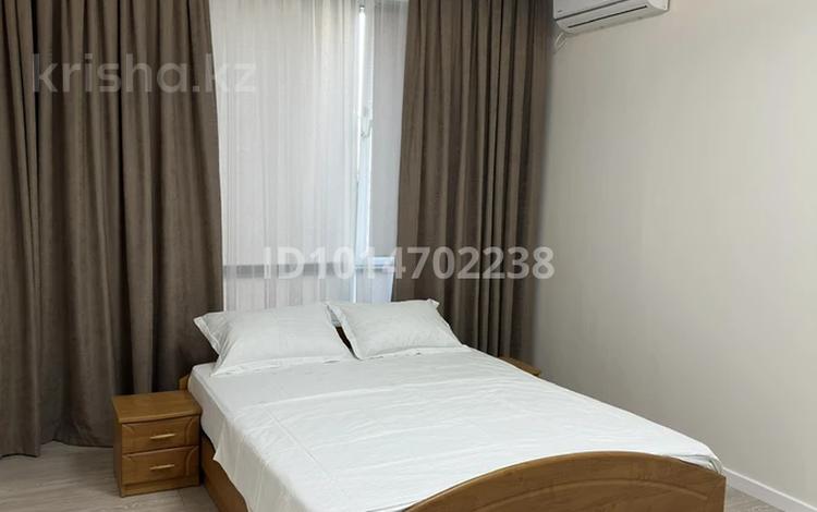 2-комнатная квартира · 70 м² · 11/12 этаж, мкр Нурсат, Мкр Нурсат 2 4 — проспект назарбаева 4 за 18 000 ₸ в Шымкенте, Каратауский р-н — фото 2