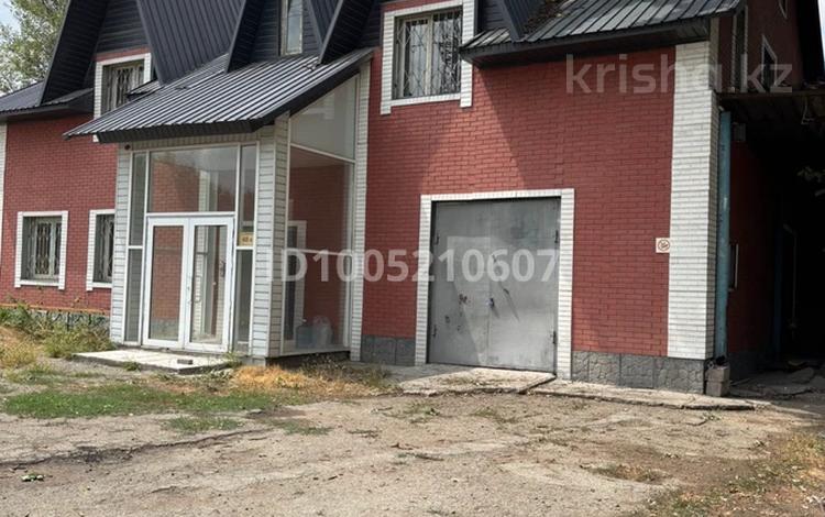 Кеңселер, қоймалар · 526 м², бағасы: ~ 1.6 млн ₸ в Алматы, Жетысуский р-н — фото 2