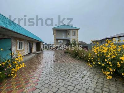 Отдельный дом · 7 комнат · 180 м² · 10 сот., Заезд Шульбинский 22/1 — Жоламан Мечеть за 100 млн 〒 в Семее