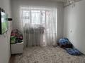 2-комнатная квартира · 57 м² · 2/5 этаж, Жаппасбай батыра 175б — Тесік көпірден келе жатқанда 2інші үй за 17 млн ₸ в 