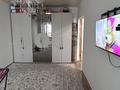 2-комнатная квартира · 57 м² · 2/5 этаж, Жаппасбай батыра 175б — Тесік көпірден келе жатқанда 2інші үй за 17 млн ₸ в  — фото 2