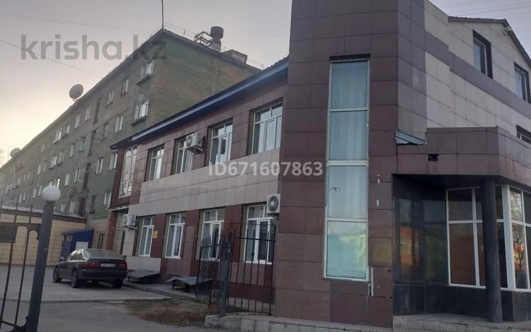 Свободное назначение • 750 м² за 150 млн 〒 в Усть-Каменогорске — фото 2