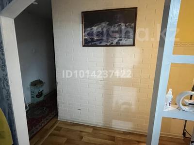 1-бөлмелі пәтер · 33 м² · 3/5 қабат, Металлургов 9 — Гастронома 55, бағасы: 6 млн ₸ в Темиртау
