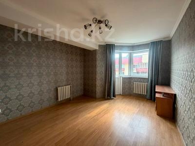 2-бөлмелі пәтер · 81 м² · 5/5 қабат, Думан-2 25, бағасы: ~ 40 млн ₸ в Алматы, Медеуский р-н