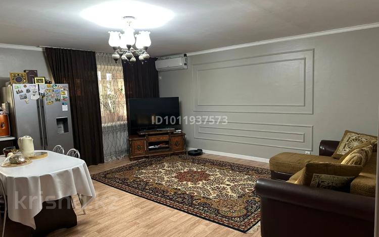 3-бөлмелі пәтер · 106.5 м² · 2/9 қабат, Б.Александрова (Красина) 8/5, бағасы: 42 млн ₸ в Усть-Каменогорске, Ульбинский — фото 3