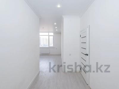 1-комнатная квартира, 41 м², 7/20 этаж, нажимеденова за 18.5 млн 〒 в Астане, Алматы р-н