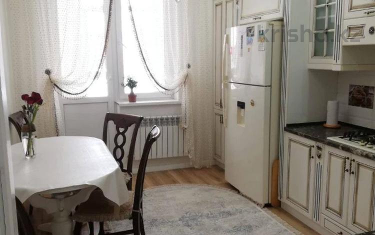4-бөлмелі пәтер · 106 м² · 4/9 қабат, мкр. Алтын орда, Мангилик ел, бағасы: 43.5 млн ₸ в Актобе — фото 2
