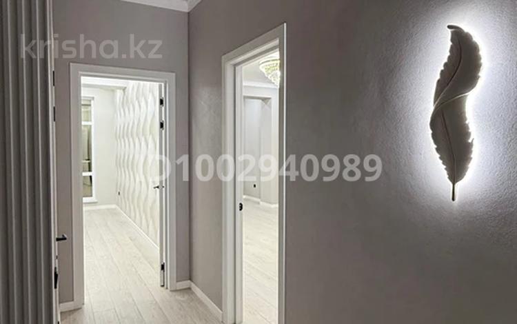 1-комнатная квартира · 60 м² · 2/10 этаж, Микрорайон 18а 3 за 280 000 ₸ в Актау — фото 2