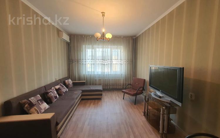 3-бөлмелі пәтер · 64 м² · 4/4 қабат, №2 ш/а., бағасы: 33.8 млн ₸ в Алматы, Ауэзовский р-н — фото 2