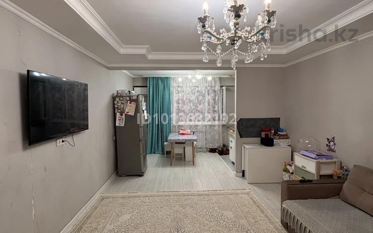 2-бөлмелі пәтер · 61 м² · 4/9 қабат, Шұғыла ш/а. 340/4к4, бағасы: 39 млн ₸ в Алматы, Наурызбайский р-н — фото 2