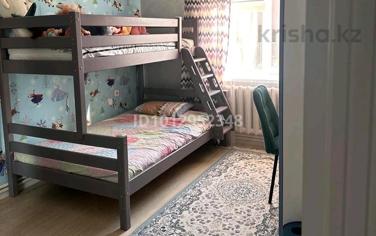 3-комнатная квартира · 72 м² · 2/5 этаж, З. Шукурова 100Г за 27 млн ₸ в  — фото 2