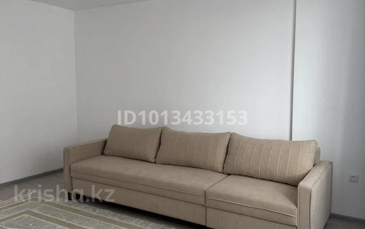 3-комнатная квартира · 89 м² · 5/17 этаж, Шокина 1 за 350 000 ₸ в Астане, Нура р-н — фото 9