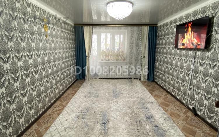 3-бөлмелі пәтер · 63 м² · 3/6 қабат, Байтурсынова 15 А — Садик, школа, Цон ,Магазины, бағасы: 11.5 млн ₸ в Алге — фото 2
